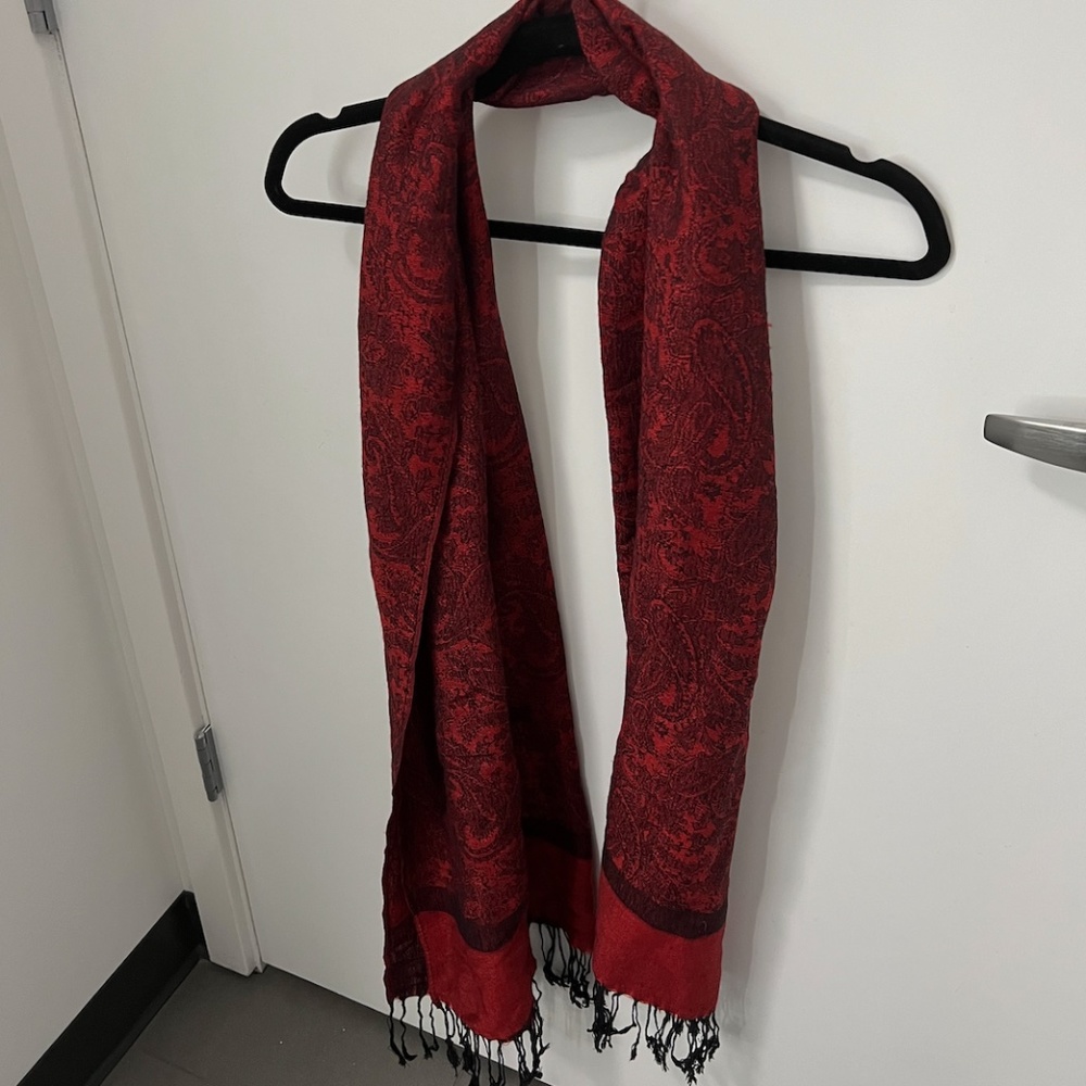 Red & Black Scarf - Picture 3 of 5